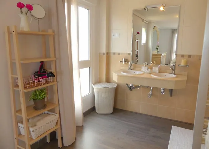 Duplex La Carihuela 1ª Linea De Playa Costa Del Sol Апартаменты *