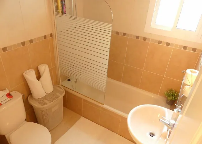 Duplex La Carihuela 1ª Linea De Playa Costa Del Sol Апартаменты *